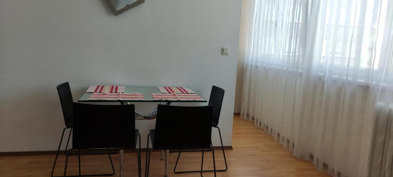 Affordable Studio Near City Center Вена Экстерьер фото